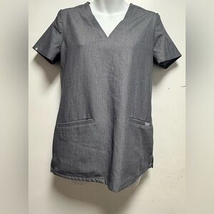 Figs Gray Scrub Short Sleeve Top